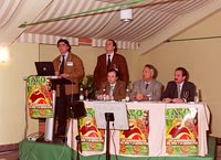El Dr. José Ángel Cristobal, durante su ponencia