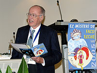 El Prof. Barraquer, impartiendo la conferencia de clausura de FacoElche 2005
